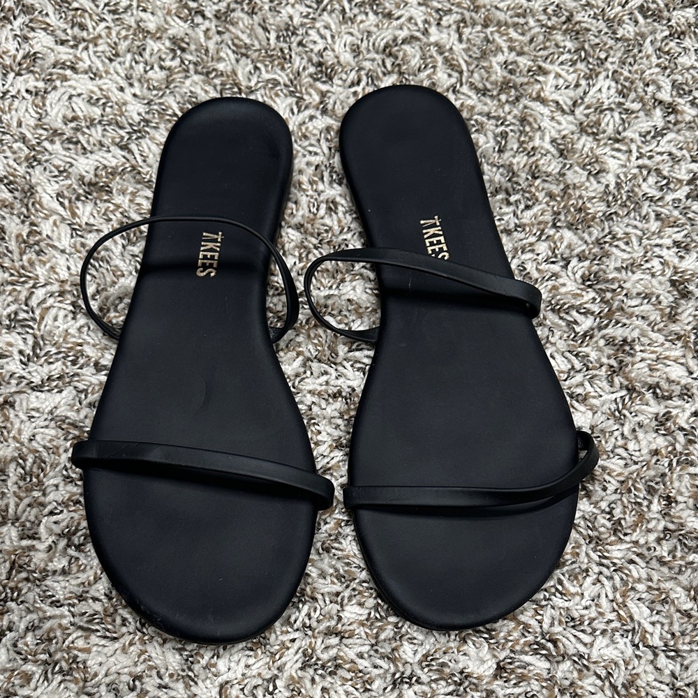 TKEES Gemma Vegan Black Sandals